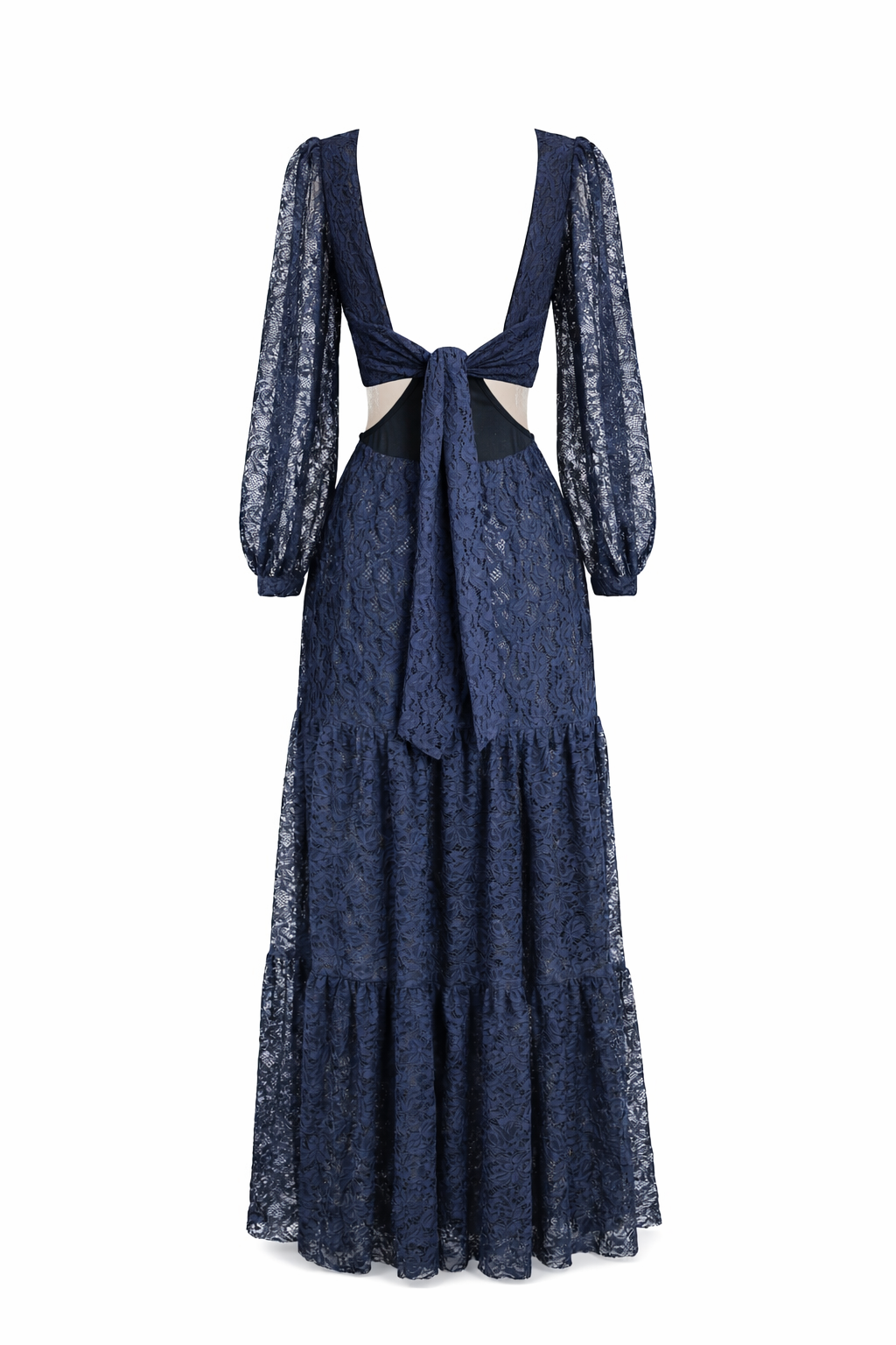 Vestido largo cut-out en encaje español con fondo de lurex de seda