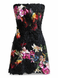 Vestido Corto Strapless de Encaje