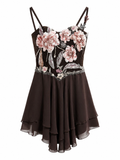 Vestido de terciopelo bordado y Volados