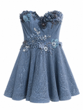 Vestido Corto Acampanado en redecilla Brillante